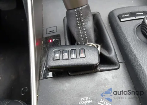 2016 Lexus Is 200T из США, поврежденный, VIN JTHBA1D26G5033684